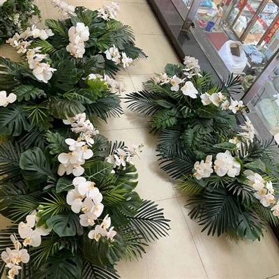 Arranjaments florals de casament a la platja